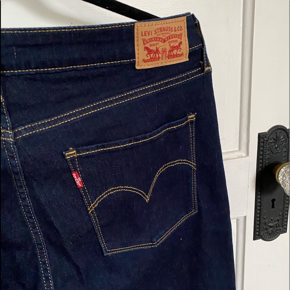 Levi’s NWOT 721 high-rise skinny jeans - Picture 6 of 9